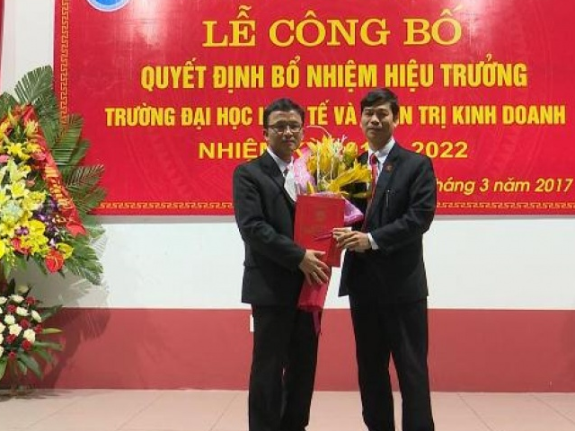 Công bố Quyết định bổ nhiệm Hiệu trưởng Trường Đại học Kinh tế và Quản trị kinh doanh