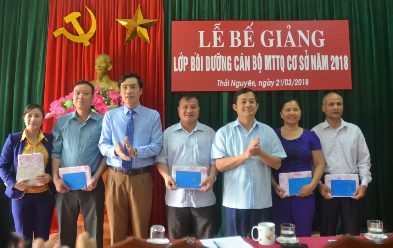 boi duong nghiep vu cho can bo mat tran to quoc co so nam 2018