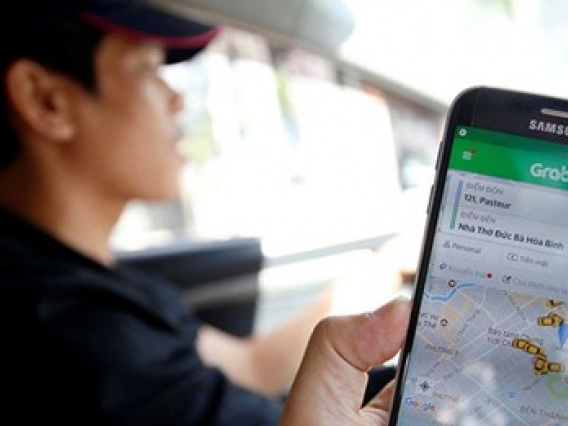 Lại tranh cãi “nảy lửa” chuyện quản hay cấm Uber, Grab