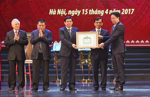 thu tuong mong muon bidv lot vao top 25 ngan hang lon nhat asean