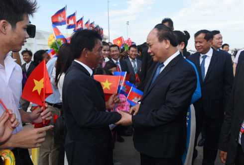 thu tuong den phnom penh bat dau tham chinh thuc campuchia