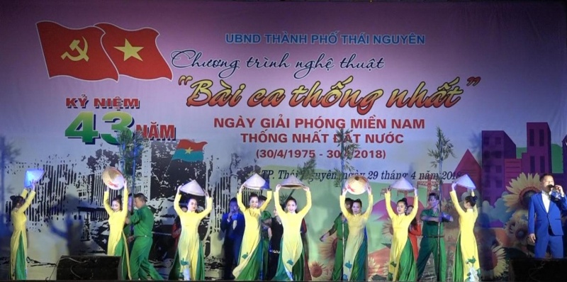 chuong trinh nghe thuat ky niem 43 nam ngay giai phong mien nam thong nhat dat nuoc