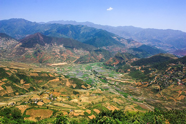 mu cang chai dep nhu tranh ve vao mua nhung con nuoc do ai