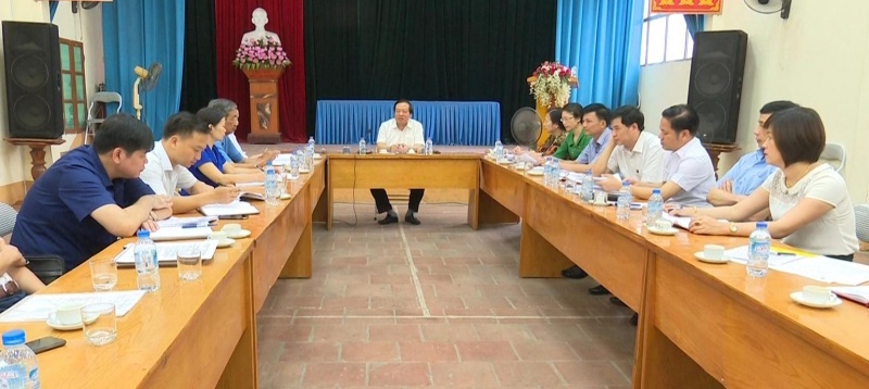 Thường trực HĐND tỉnh khảo sát việc triển khai thực hiện chính sách, pháp luật về thu hút đầu tư