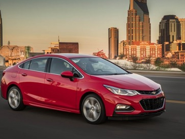 Chevrolet triệu hồi 112.000 xe Cruze vì lỗi rò rỉ nhiên liệu