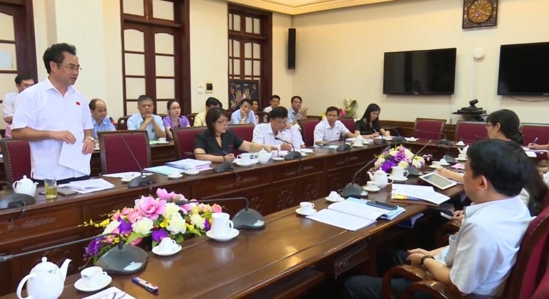 Kỳ họp thứ 5, HĐND tỉnh: Thảo luận tại Tổ về các nội dung trình tại Kỳ họp ngay lam viec thu nhat ky hop thu 5 hdnd tinh thao luan tai to ve cac noi dung trinh tai ky hop