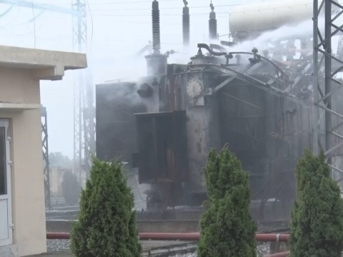 Khẩn trương khắc phục sự cố điện tại khu công nghiệp Yên Bình