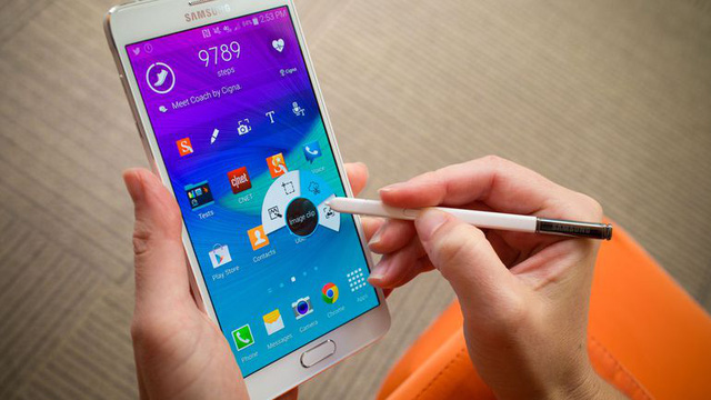 het note7 samsung lai gap bien co voi pin tren note4