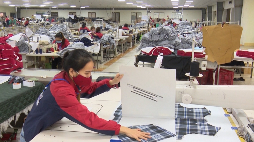Ngành may mặc nỗ lực vượt khó trong năm 2020