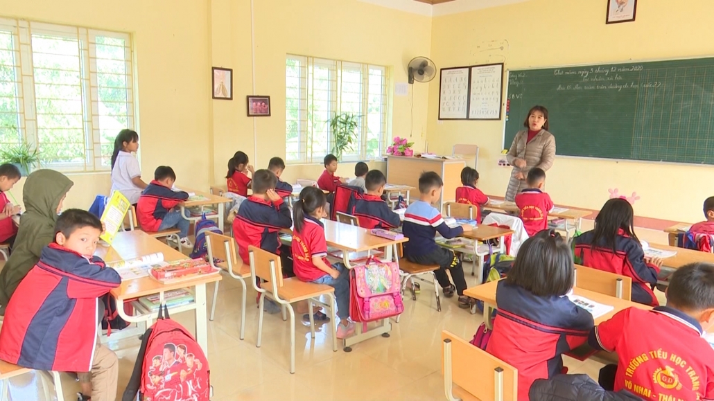 Võ Nhai thực hiện giáo dục an toàn giao thông tại các trường học Võ Nhai thực hiện giáo dục an toàn giao thông tại các trường học