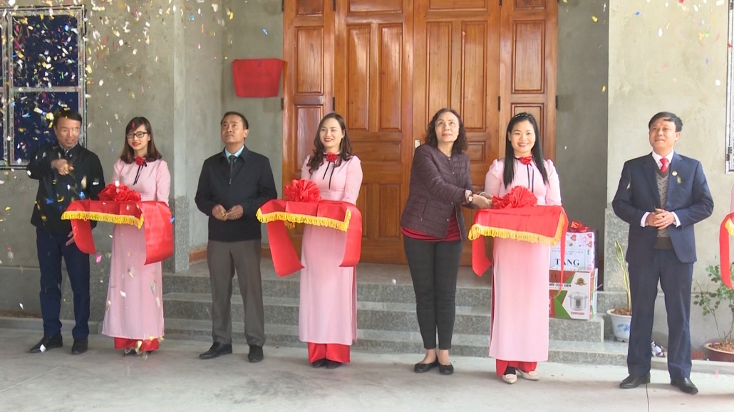 Xuân ấm trong những ngôi nhà tình nghĩa Xuân ấm trong những ngôi nhà tình nghĩa