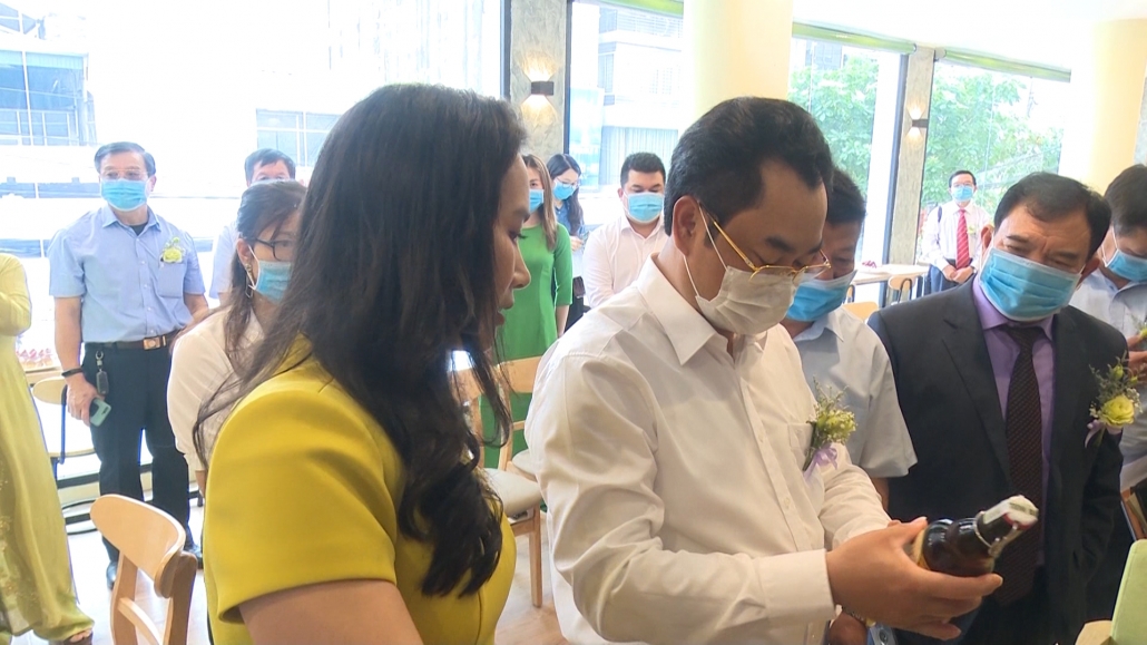 Ra mắt sản phẩm đặc trưng của Thái Nguyên - Trà Kombucha