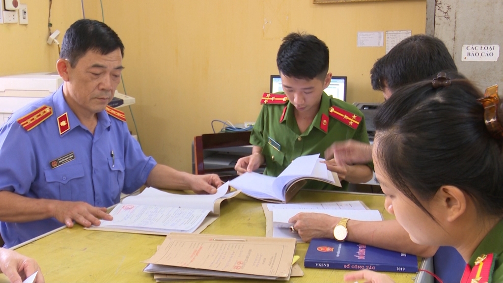 Tổ chức phiên tòa rút kinh nghiệm, yêu cầu về cải cách hành chính tư pháp (PS CM CCHC 23 9)