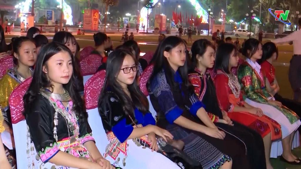 Chương trình nghệ thuật chào mừng thành công Đại hội đại biểu Đảng bộ tỉnh Thái Nguyên lần thứ XX, nhiệm kỳ 2020-2025 Chương trình nghệ thuật chào mừng thành công Đại hội đại biểu Đảng bộ tỉnh Thái Nguyên lần thứ XX, nhiệm kỳ 2020-2025