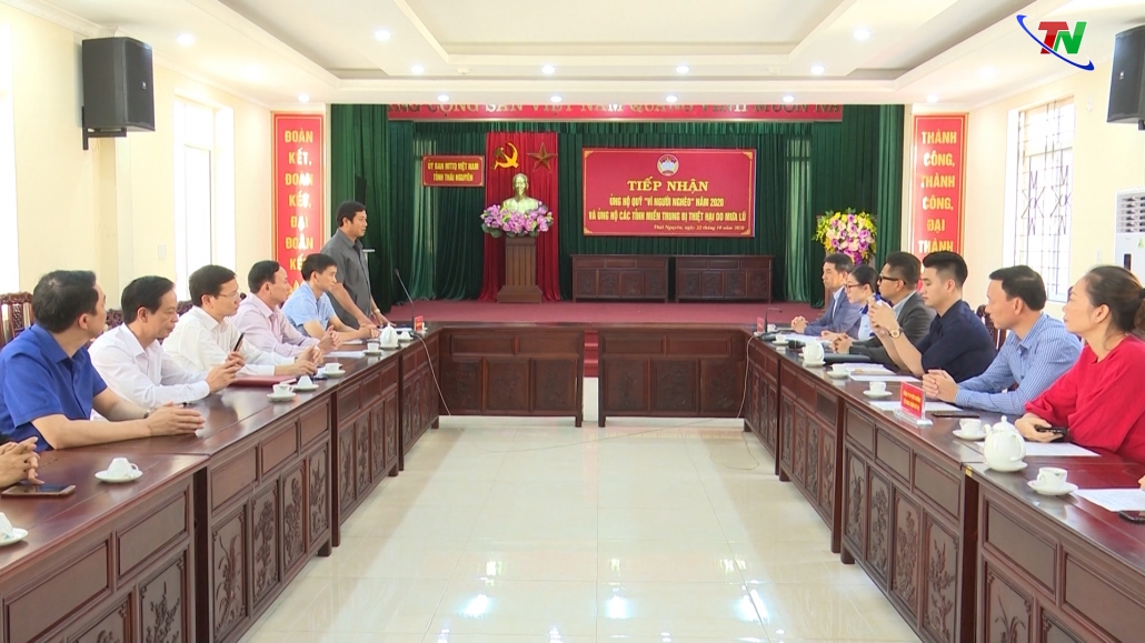 Thái Nguyên: Tiếp tục ủng hộ đồng bào các tỉnh miền Trung Thái Nguyên: Tiếp tục ủng hộ đồng bào các tỉnh miền Trung