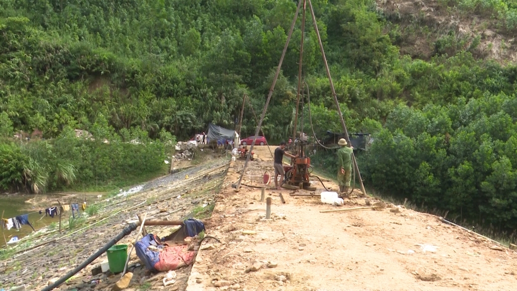 Sửa chữa, nâng cấp hồ đập từ nguồn vốn vay ngân hàng thế giới