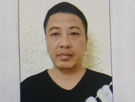 cuop tai san cua nguoi nho mua ho o to