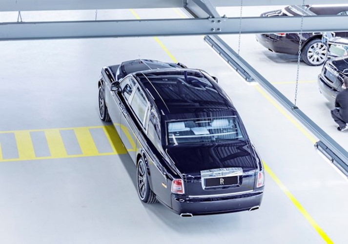 rolls royce ra mat phien ban phantom cuoi cung