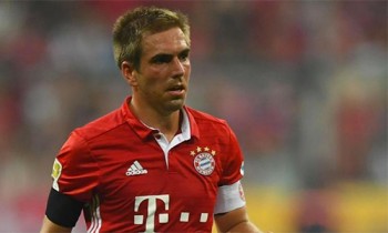 Bayern sốc vì Lahm đơn phương thông báo giải nghệ