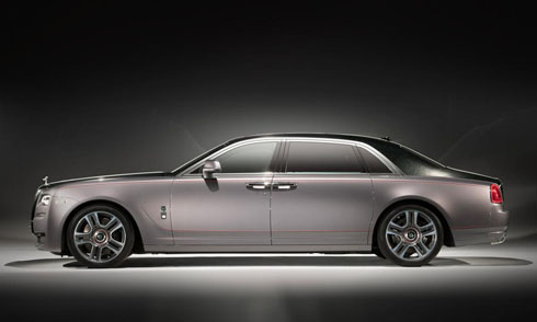 Elegance - Rolls-Royce Ghost phủ sơn đính kim cương