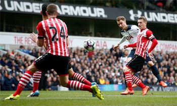 Tottenham thắng nhẹ, nối dài mạch bất bại trên sân nhà