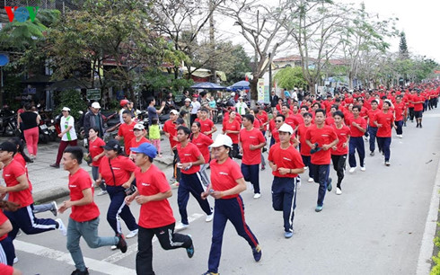 soi noi cac hoat dong cua ngay chay olympic vi suc khoe toan dan