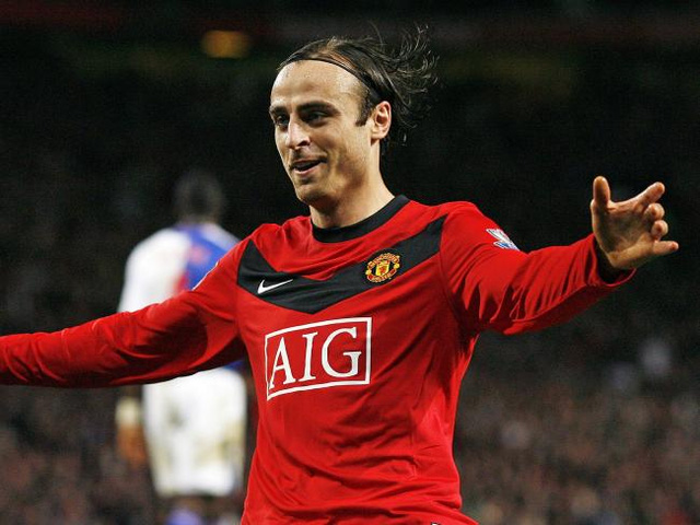 berbatov dau quan cho doi bong cua cong vinh