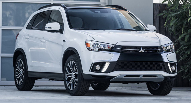 Mitsubishi giới thiệu Outlander Sport 2018