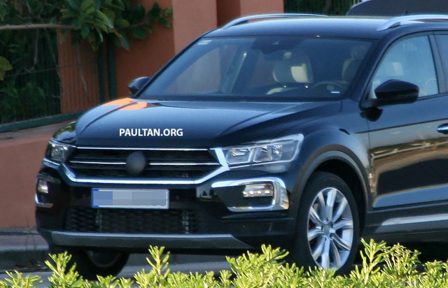 Volkswagen T-Roc chuẩn bị gia nhập phân khúc SUV cỡ nhỏ