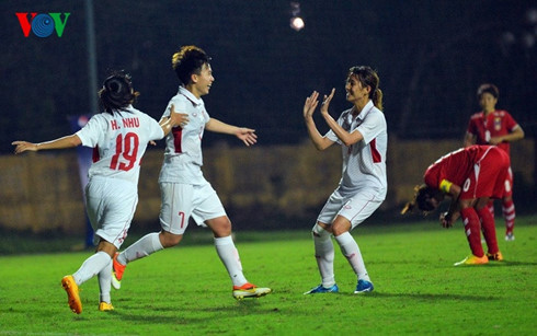 Dư âm nữ Việt Nam 2-0 Myanmar: Ngả mũ trước các chiến binh thầm lặng