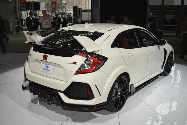 Honda Civic 2018 Type R có giá hơn 600 triệu đồng tại Mỹ honda civic 2018 type r co gia hon 600 trieu dong tai my