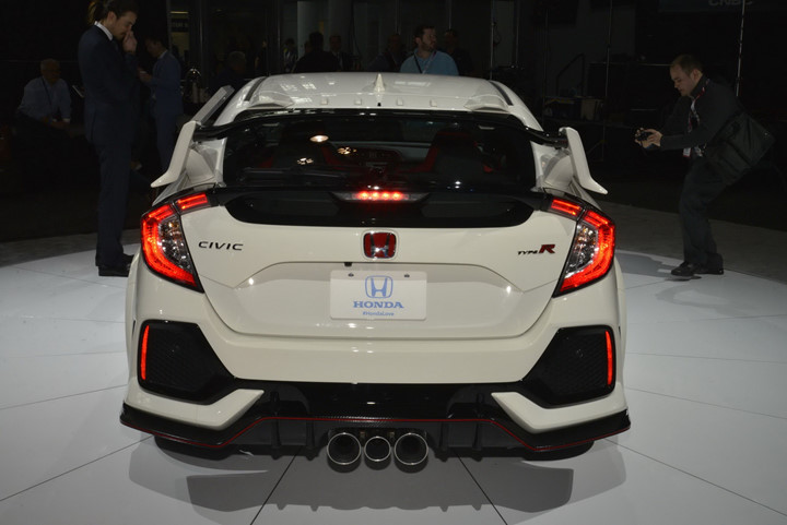 Honda Civic 2018 Type R có giá hơn 600 triệu đồng tại Mỹ honda civic 2018 type r co gia hon 600 trieu dong tai my