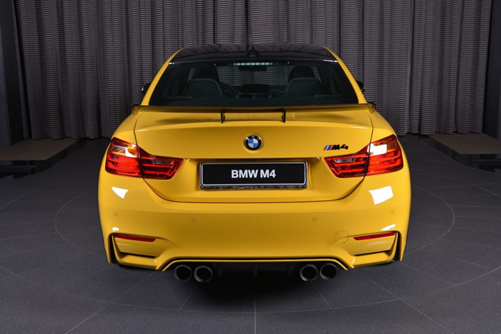 an tuong voi bmw m4 coupe speed yellow mau vang tuyet dep