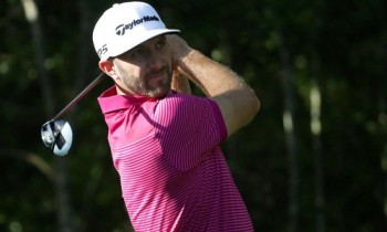 Dustin Johnson ghi hai gậy âm ở vòng một Wells Fargo Championship