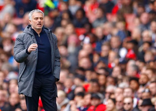 mourinho dau hang o cuoc dua top 4 premier league