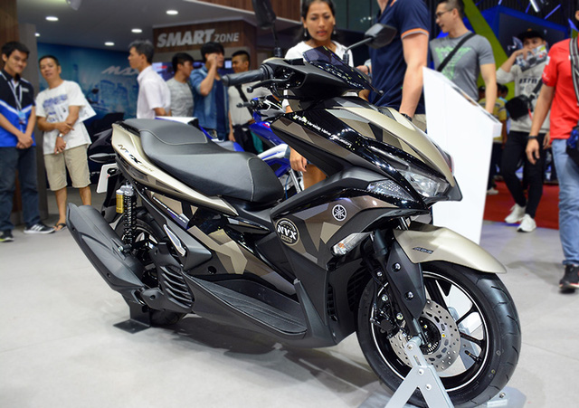 yamaha nvx co ban nang cap giam xoc sau