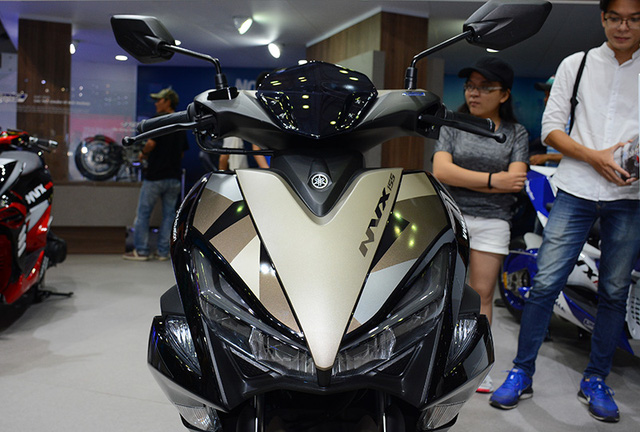 yamaha nvx co ban nang cap giam xoc sau