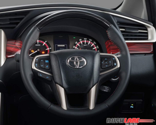 toyota innova touring sport chot gia tu 630 trieu dong