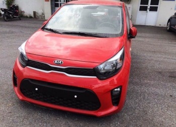 Kia Morning van 2017 đầu tiên về Việt Nam giá 360 triệu