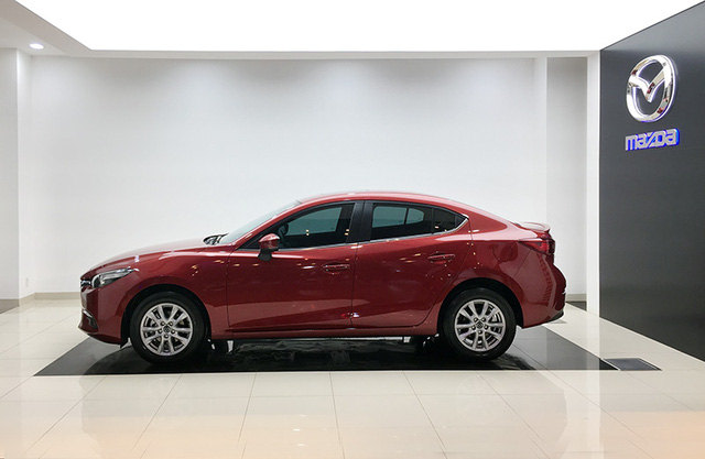 mazda3 2017 co gia ban tu 690 trieu dong