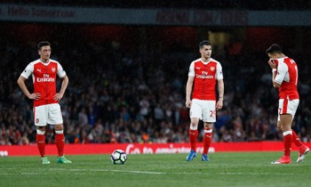 Mesut Ozil lập kỷ lục về số cơ hội tạo ra trong một trận đấu