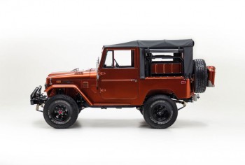 Toyota FJ40 Land Cruiser 1972 - &quot;Đồng nát&quot; lên đời