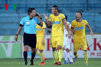 Các “ông lớn” buông Cúp Quốc gia: Dốc toàn lực cho V-League 2017