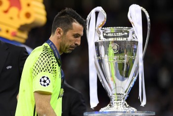 Gianluigi Buffon: Giọt nước mắt và ranh giới định mệnh