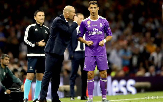 zidane pha loi nguyen tai champions league nguoi sinh ra de vi dai