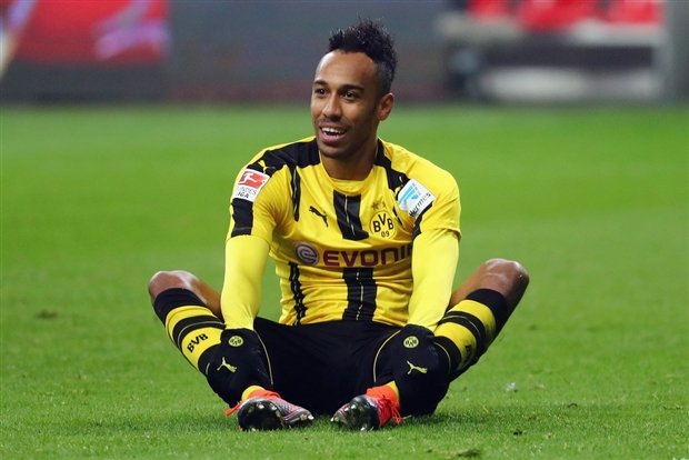 dortmund het gia cuc khung mu va chelsea kho mua aubameyang