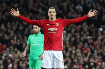 Ibrahimovic lộ dấu hiệu sắp ký hợp đồng mới với Man Utd