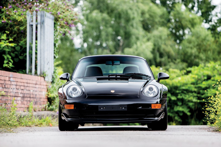 porsche 993 gt2 mau den bong da qua 21 nam su dung van nhu moi