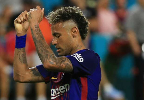 neymar khong den qatar kiem tra y te voi psg