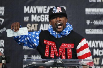 Choáng với số tiền Mayweather kiếm được ở trận gặp McGregor